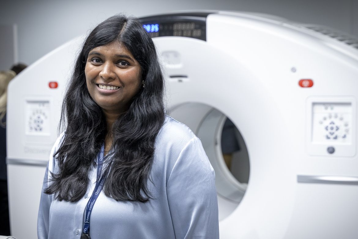 A portrait of Dr. Roshini Kulanthaivelu