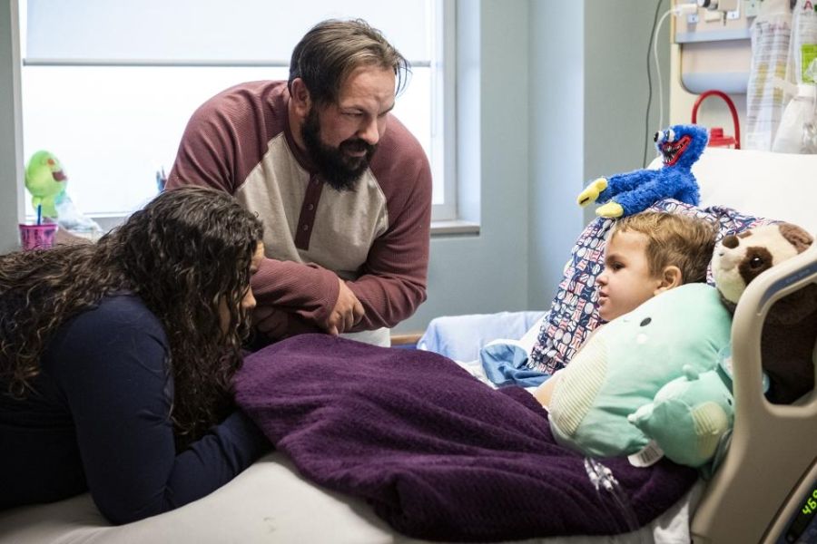 Stephanie, Adam and Remy Rutherford in their room on the Kidd 10 Pediatrics Unit at KHSC